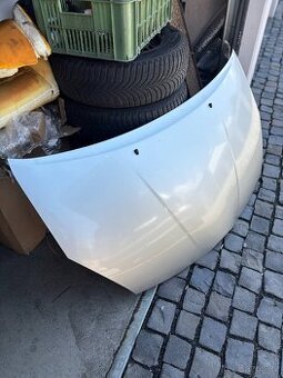 Toyota Corolla Verso - Kapota - 1
