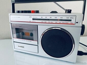 Radiomagnetofon Universum CTR 4042, rok 1981