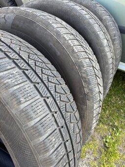 Pneu continental 215/65 R17