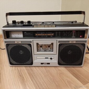 Radiomagnetofon