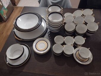 Porcelánové sady zdobené zlatem a kobaltem