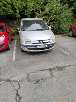 Peugot 807. 2009 2.2HDI