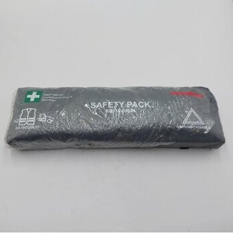 Nissan lékárnička,trojúhelník,vesty-original Nissan
