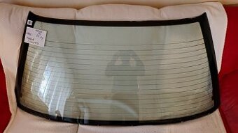 Honda Concerto SEDAN, sklo zadního okna, top stav