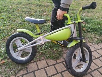 Dětské odrážedlo