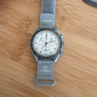 Omega x Swatch Moonswatch 1965 (nové/nenošené)
