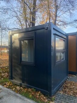 Prodejní stánek PMP-K o rozměru 2,4 x 2,4 m