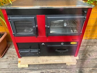 Kuchyňská teplovodní kamna