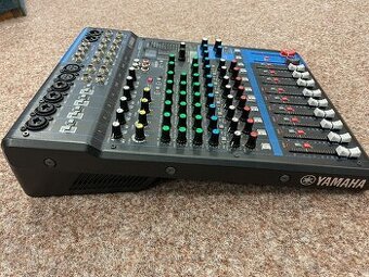 Mixážní pult Yamaha MG12XU