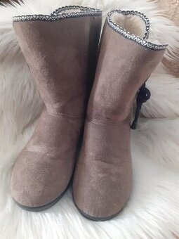 Zimní sněhule ovečkárna - 100% ovčí vlna, 41