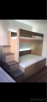 Dvoupatrové postel