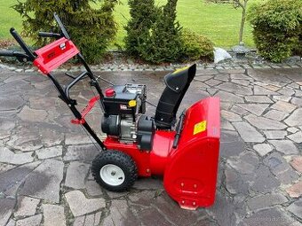 Sněhová fréza MTD 611D s motorem Tecumseh 5,5 HP