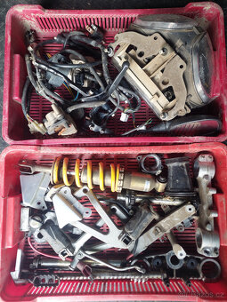 Cagiva Canyon 500/ 600 díly