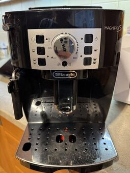 Automatický kávovar DeLonghi Magnifica S ecam20. 11x-21.11x-