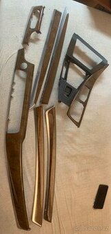 lišty interiéru z bmw f10