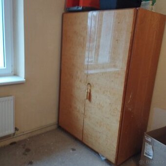 Prodám retro skříně 60.-70let.