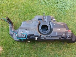 Palivová nádrž Fiat Idea/Lancia Musa 1.4 16V