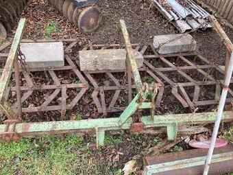 Těžké brány s nosičem