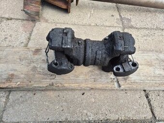 Vyvážečka John Deere 1110D, Valmet náhradní díly