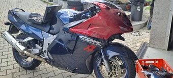 Honda cbr 1100 xx blackbird