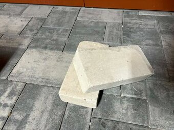 Vápeno-písková cihla lícová