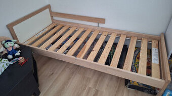 Dětská postel Ikea + rošt + matrace 160 x 70
