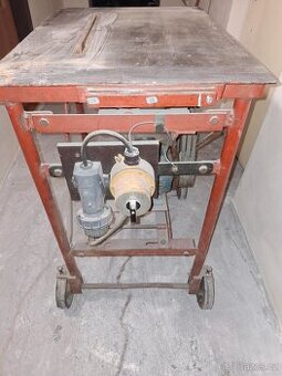 Prodám cirkulárku 380V