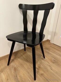 Gastronomické dřevěné židle,extra stabilní, 11kusů