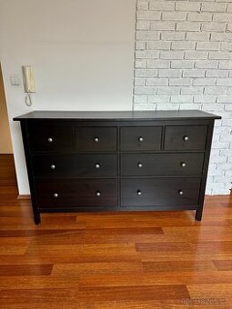 komoda IKEA Hemnes černo hnědá