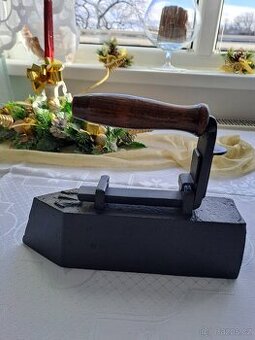 Prodám starou žehličku