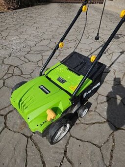 Vertikutátor Fieldmann FZV 2004-E