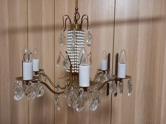 starý mosazný lustr s ověsy