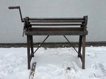 Ruční zakružovačka