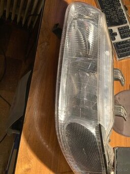 Přední světla Rover 400