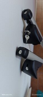 Střešní nosič(příčnik) na Peugeot 308SW