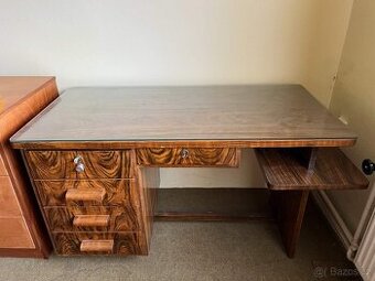 Stůl desgin Halabala se zamykacími zásuvkami