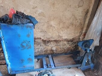 Držák rezervy s bednou V3S