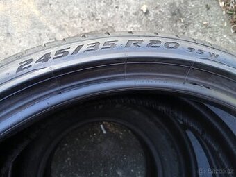 2ks letní pneu 245/35 r20