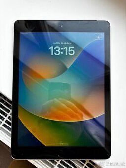 Apple iPad 5th 32GB LTE