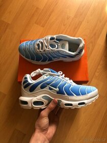 Nike tn