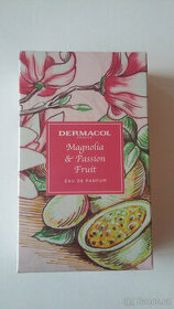 Parfémovaná voda s vůní magnolie a maracuji - DERMACOL