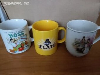 retro sběratelské porcelánové hrnky