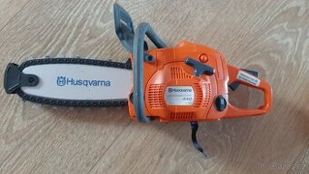 Dětská pila Husqvarna