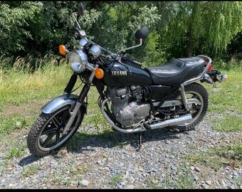 Yamaha XS400 SE