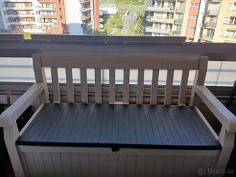 Zahradní lavice s prostorem Keter - 1