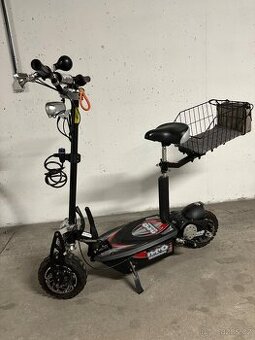 Elektrokoloběźka Nitro Scooters