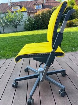 Dětská pracovní židle Moll Scooter