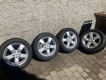 Suzuki originál ALU i s pneu GOOD YEAR