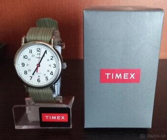 Prodám hodinky TIMEX T2N651 Weekender 38mm