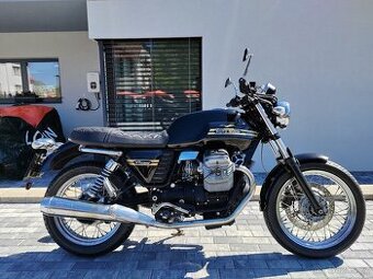 Moto Guzzi V7-AKČNÍ CENA